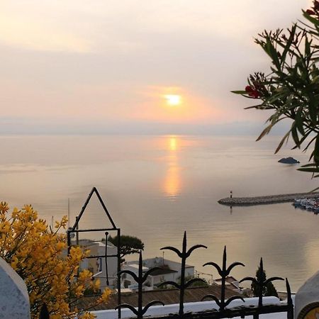 Villa Isabella Ponza Exterior foto